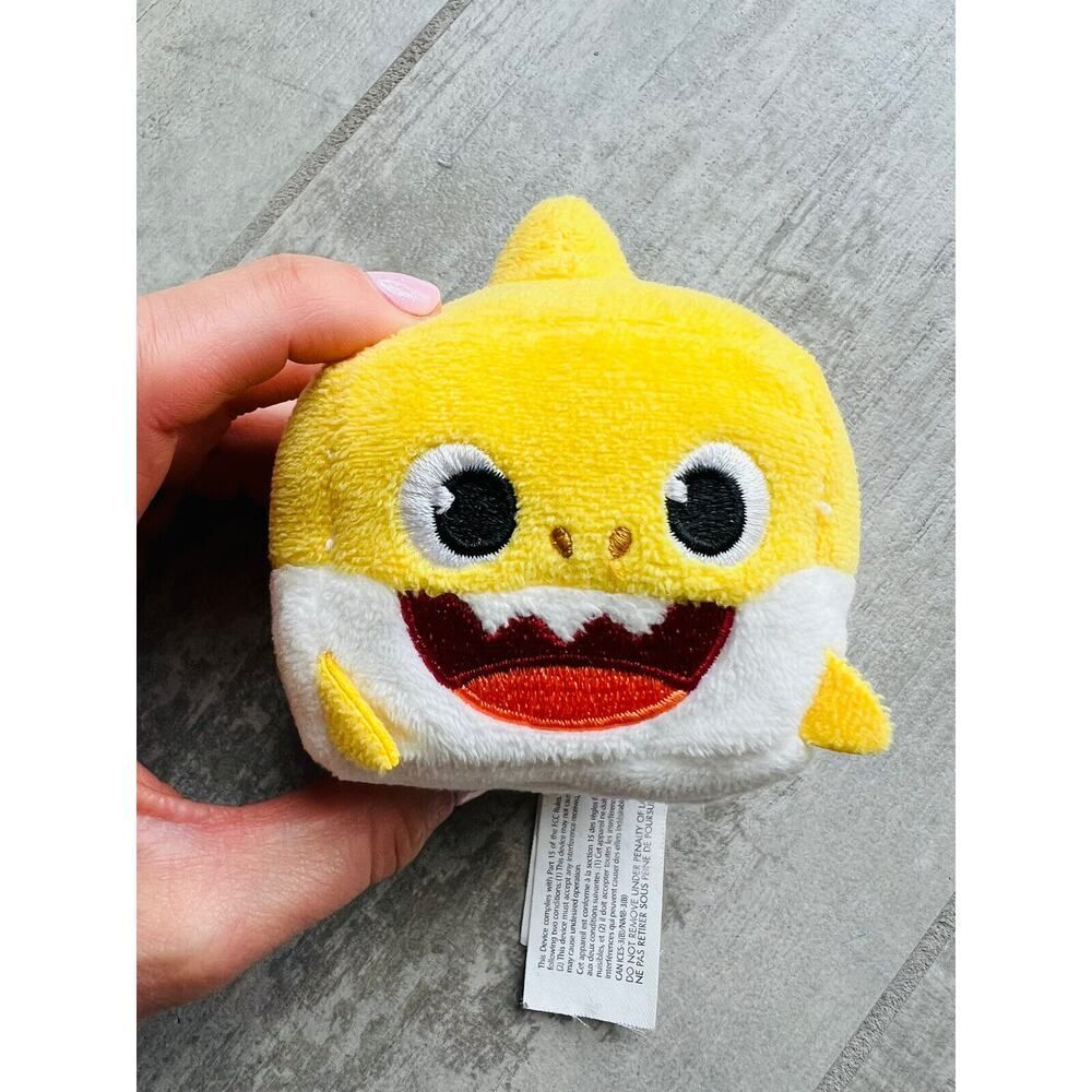 WowWee Pinkfong Baby Shark Official Cube Small Plush Yellow Toy Puppet
